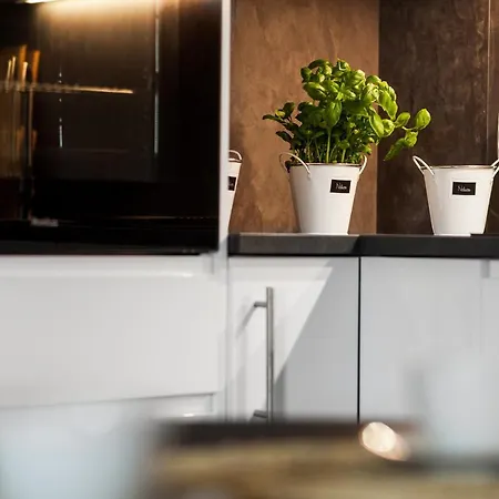 Apartament *